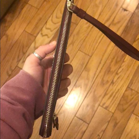 Kate Spade Clutch - Picture 5 of 6